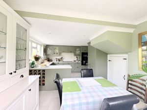 Photo 11- click for photo gallery